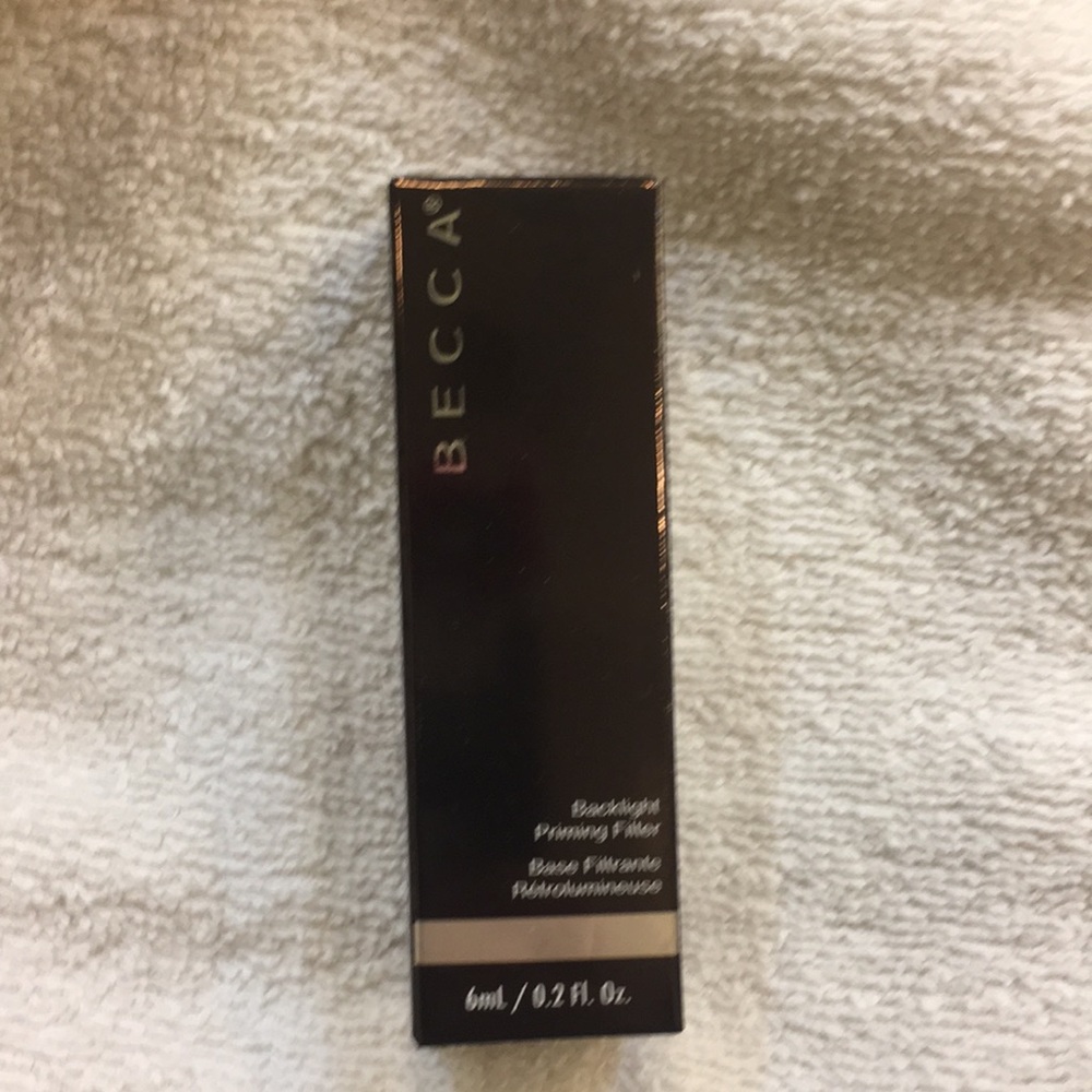 Becca Backlight priming filter primer
